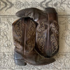 Justin Cowboy Boots
